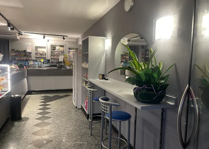 Caffetteria Dell'angolo Konukevi